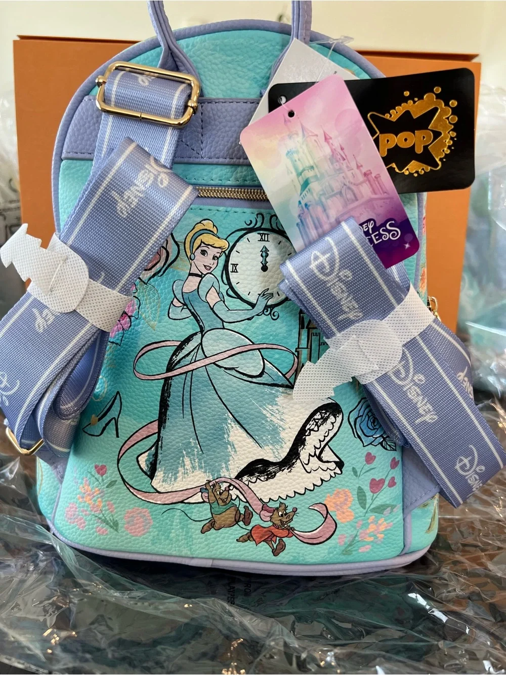 Wondapop charming disney